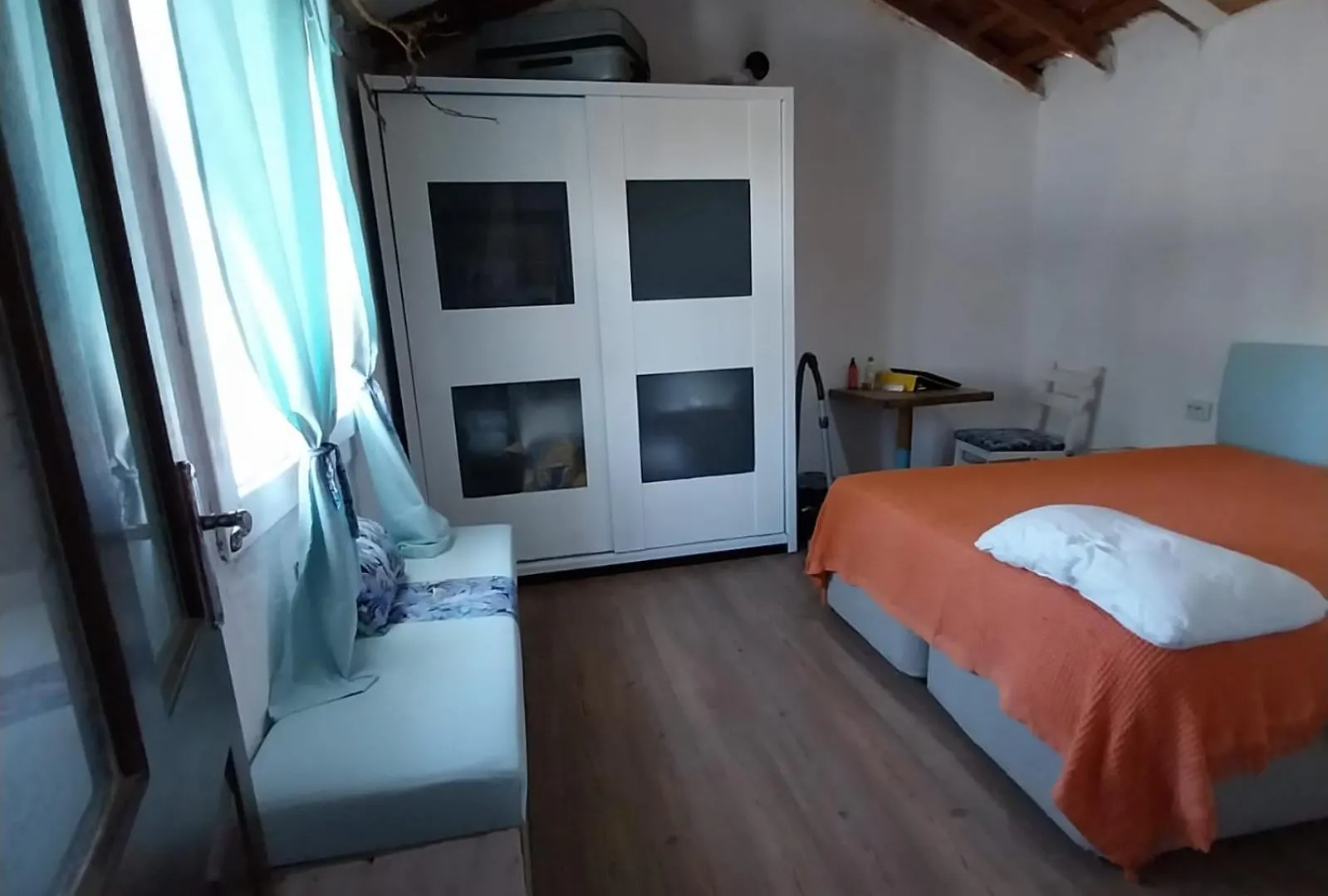 Private Farm House In 80 Acres Land 포카 터키